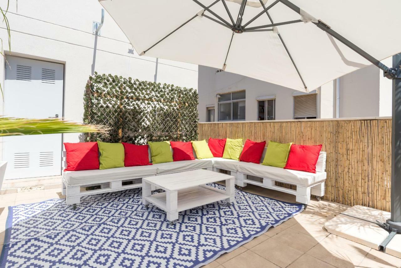 Ma2b-bright With Rooftops With Palms Near Old Town Apartment Málaga